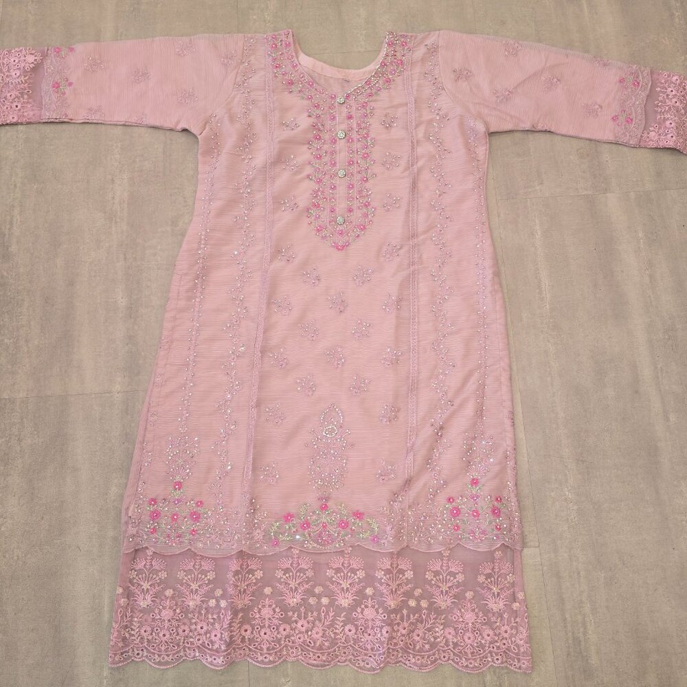 Elegant Pink Embroidered Women Salwar Kameez Set - Picture 3 of 10